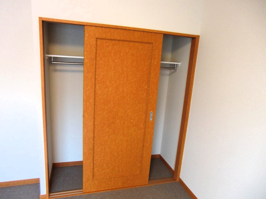 レオパレスターク その他11