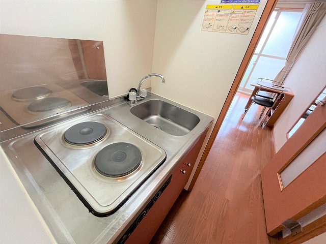 レオパレススカーレット キッチン