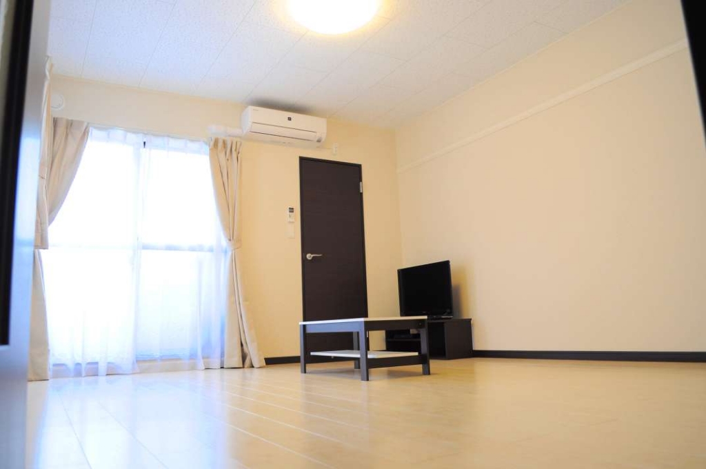 レオネクストうねの リビング