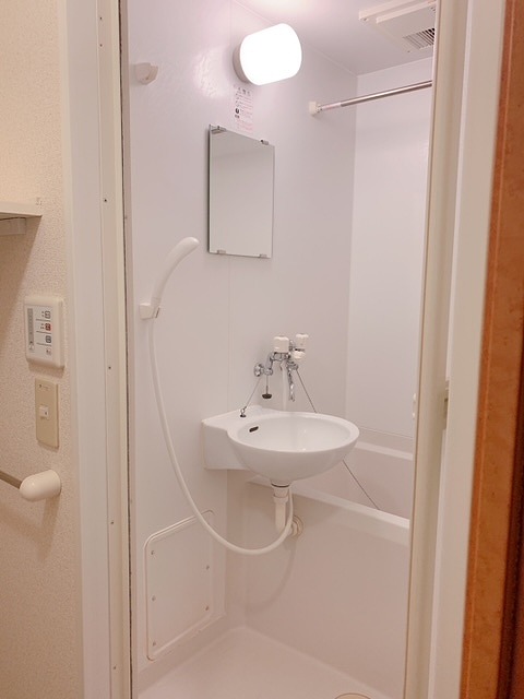 レオパレスアクティⅡ 風呂画像