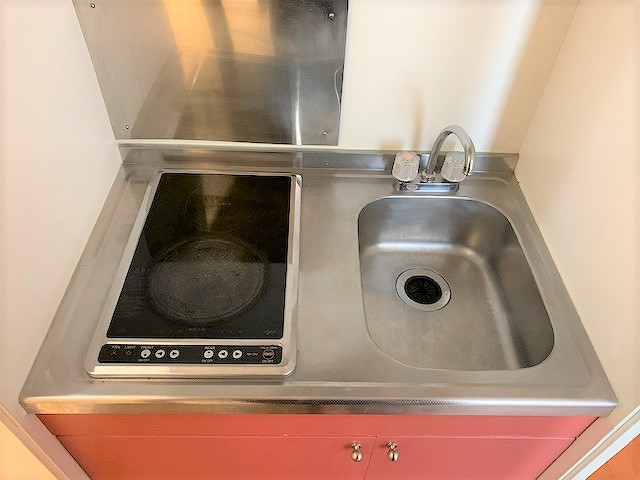 レオパレス臨港線 キッチン