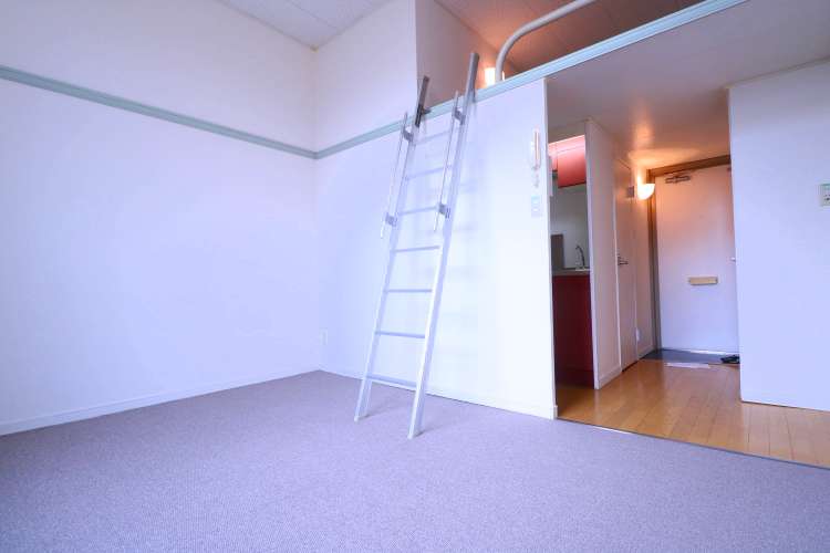 レオパレスＢＲＩＧＨＴＥＮ リビング