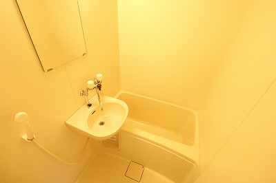 レオパレスＢＲＩＧＨＴＥＮ 風呂画像