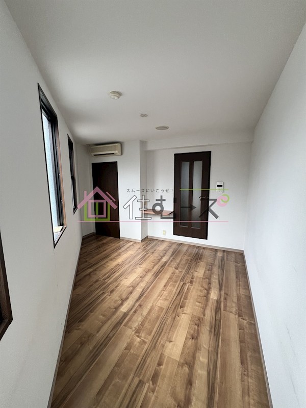 ミストラル本町ウエスト リビング