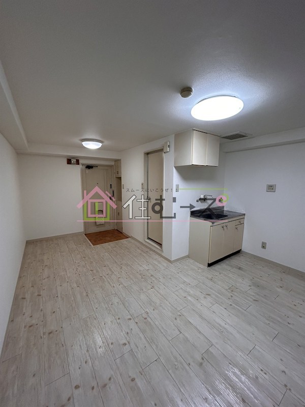 ラパンジール松屋町 リビング