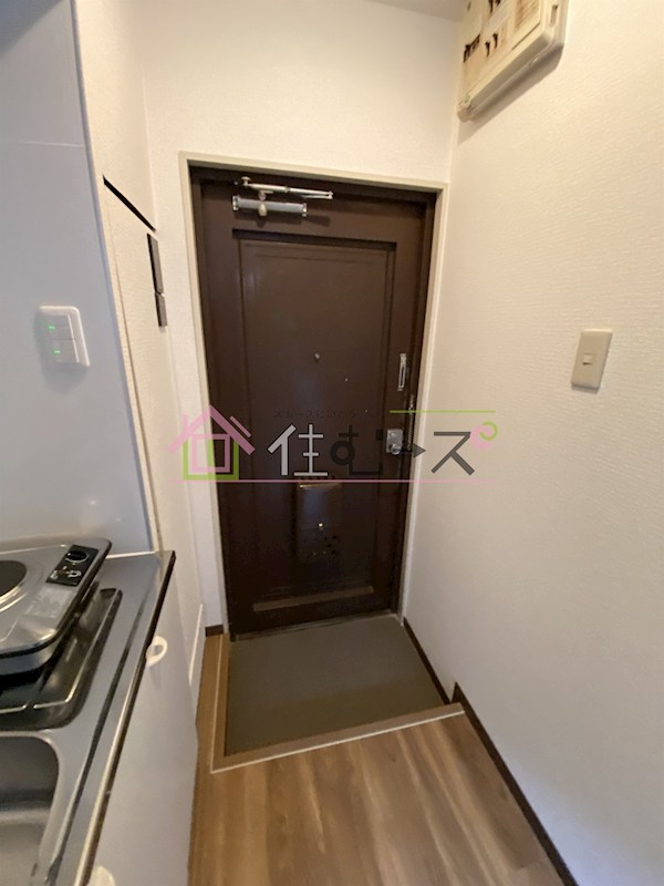 プレアール中加賀屋 玄関