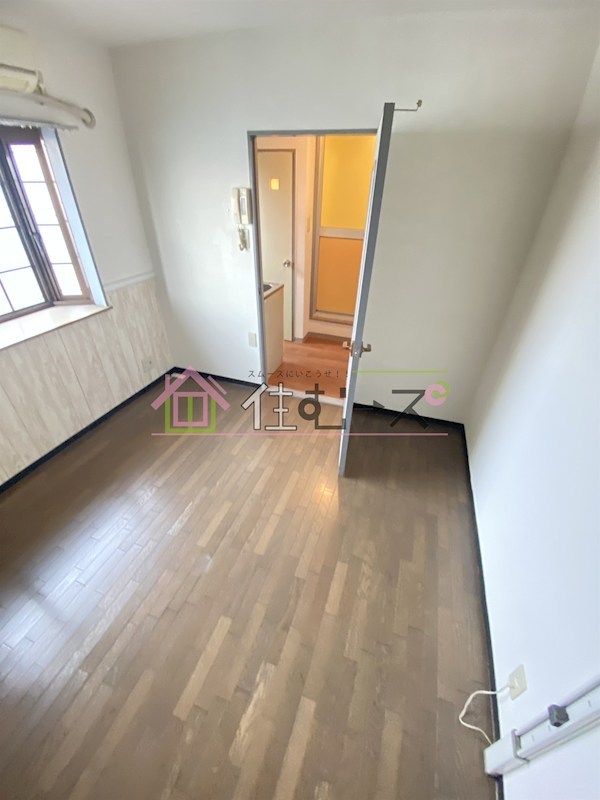 リヴァー住之江 リビング