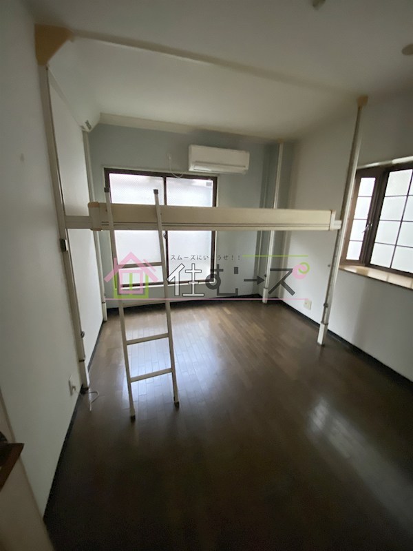 リヴァー住之江 ベッドルーム