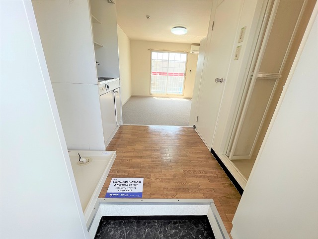 レオパレスＳｏｕｔｈ　Ｆｏｒｅｓｔ 玄関