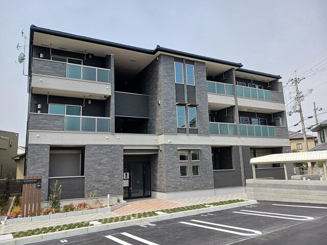 ラ・ストラーダ・シィ・アプレⅡ 外観