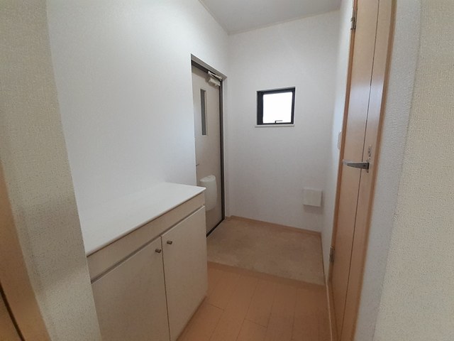 エンブレイス 玄関