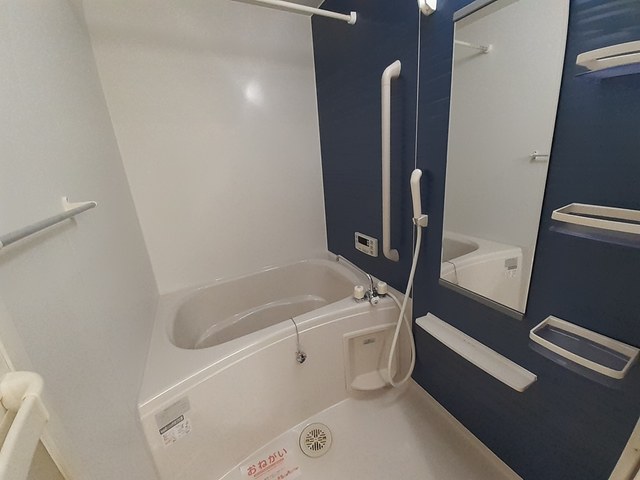 エンブレイス 風呂画像