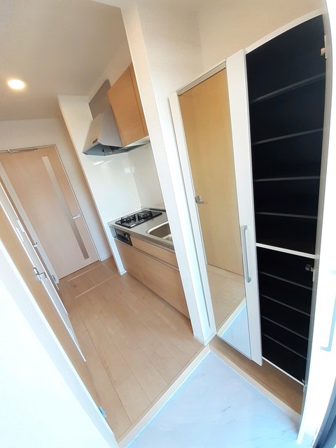 Ｒ．ヒルズ　ＳＥＡＳＯＮＳ　Ｅ 玄関