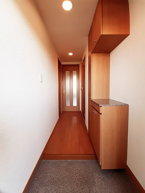 ベルアビタシオン 玄関