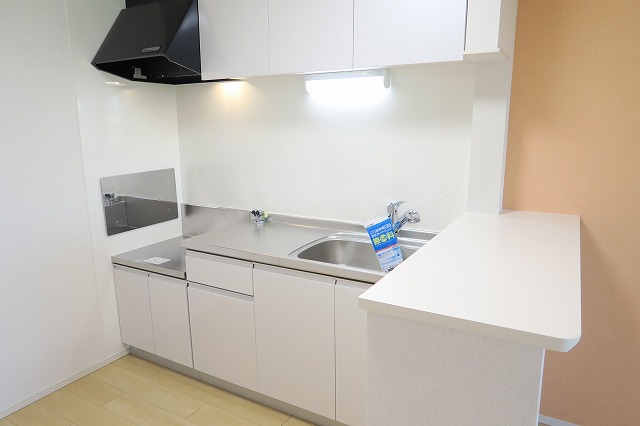 フェリーチェ・レガーロ キッチン