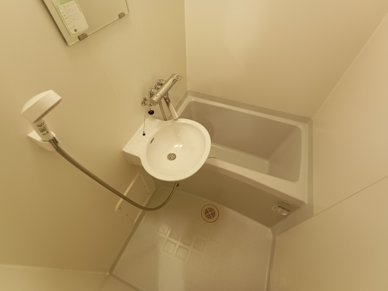 レオパレスＭＯＧＡＭＩ 風呂画像