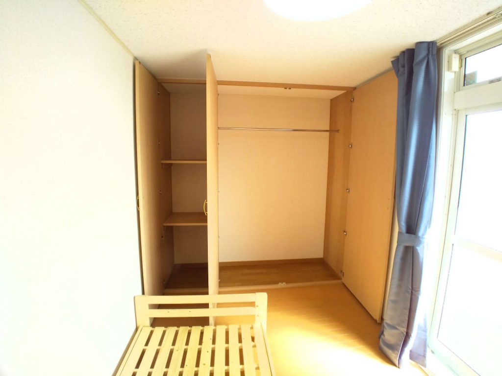 レオパレスサン・マック その他5