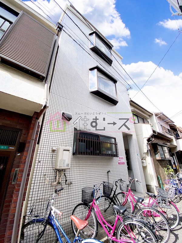 パレス丸岡 外観