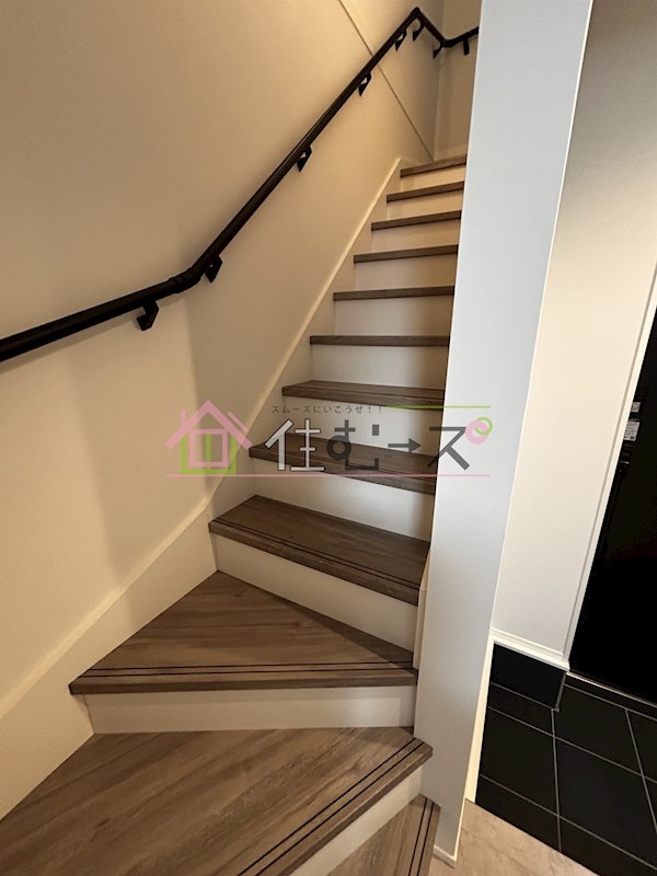 大阪市住吉区万代六丁目　築浅戸建 その他外観3