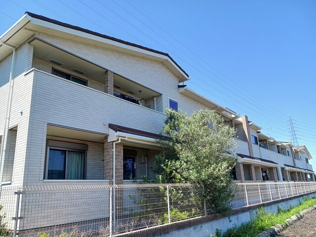 クラリッサ 外観