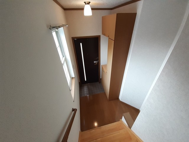 エレガントⅢ 玄関