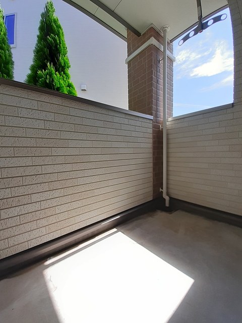 プリムローズ・Ｔ ベランダ