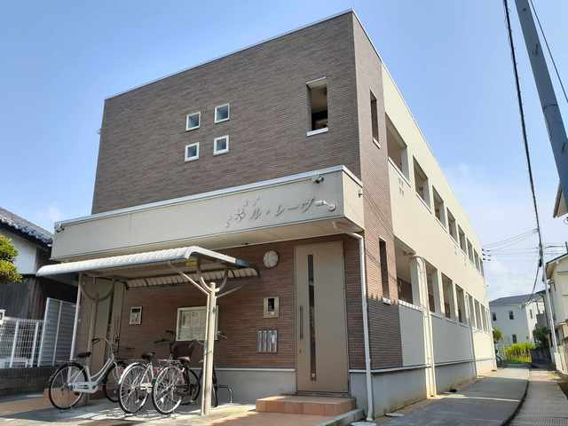 ル・レ－ヴ 外観