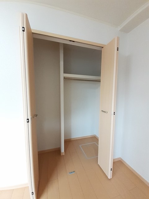 ル・レ－ヴ その他3