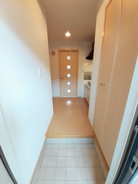 ル・レ－ヴ 玄関