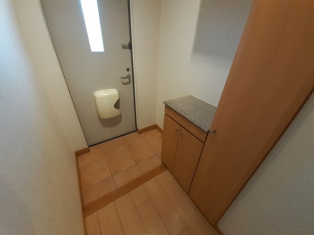 アネックス北中振 玄関