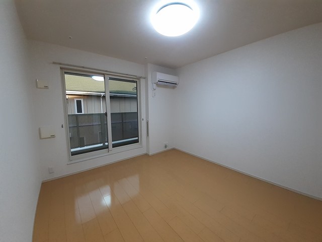 グランソレイユ楠葉Ⅱ リビング