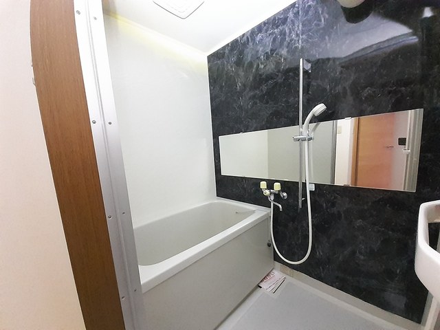 フロレスタ・フジ 風呂画像