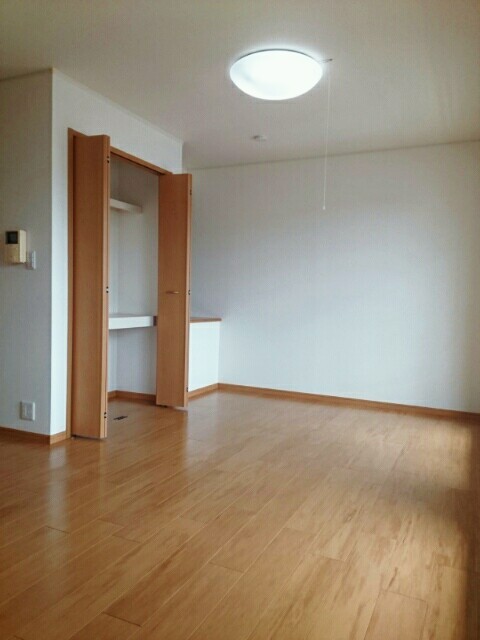 モルティ　コートＢ リビング