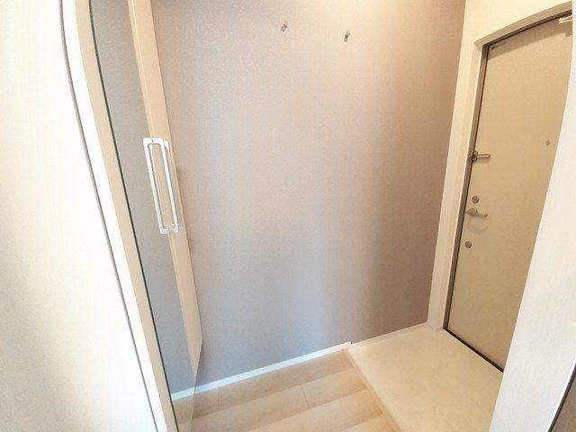 カーサ・ヴェルデ　梶 玄関