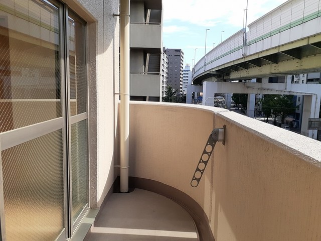 メゾン・フロールＩＭＡＫＵＢＯ ベランダ