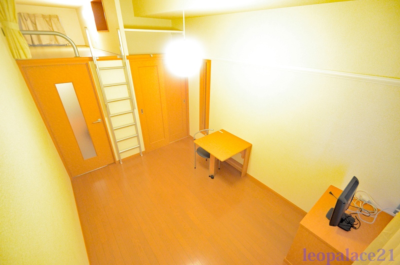 レオパレス永和 リビング