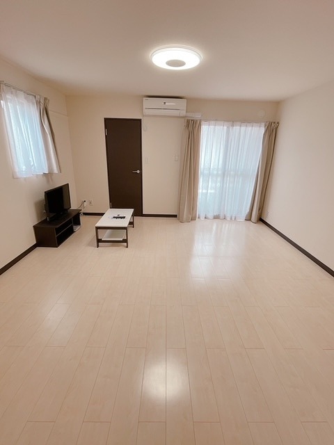 レオネクスト上甲子園 リビング