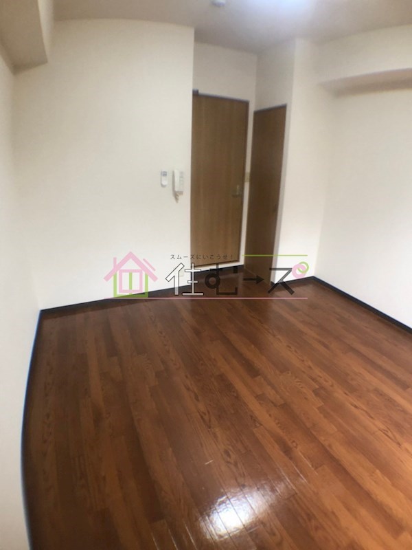 グリーンヒルズⅤ番館 リビング