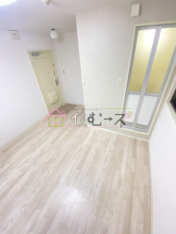 Ｋ&amp;rsquo;ｓコートリバーサイド相川 リビング