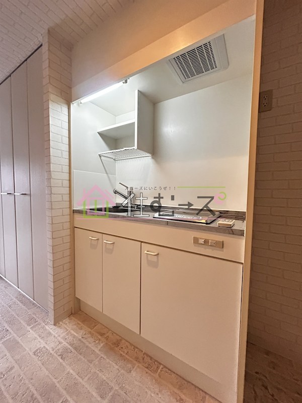 内外うつぼビル キッチン