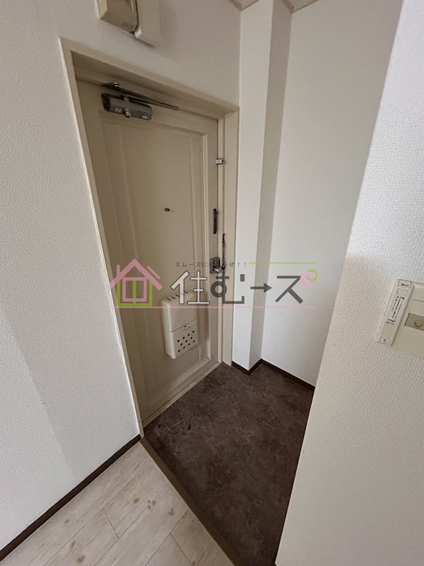 ラパンジール阿波座Ⅱ 玄関