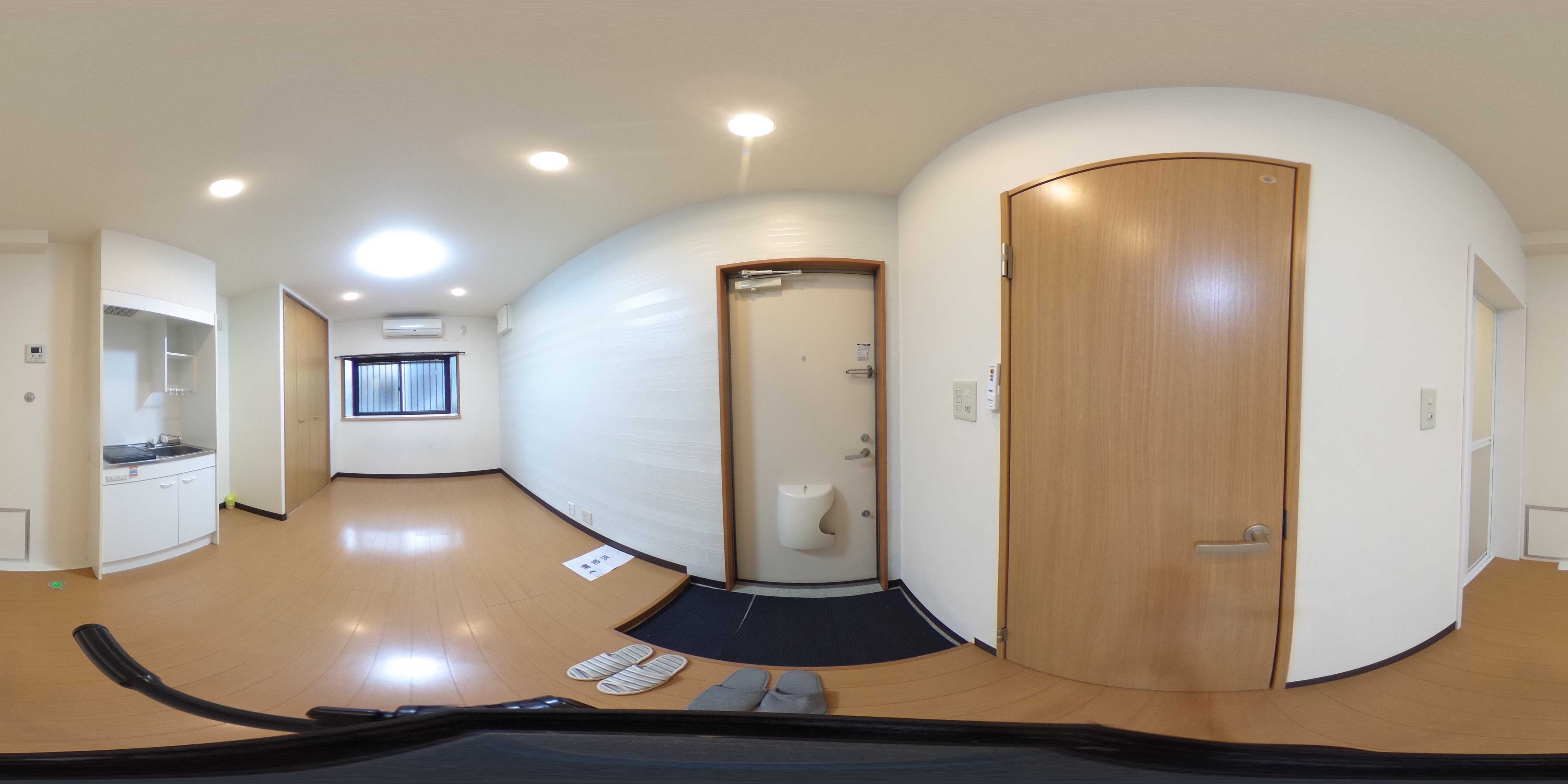 シティKY 玄関