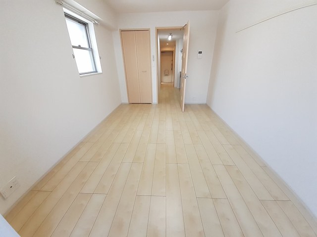 カレント リビング