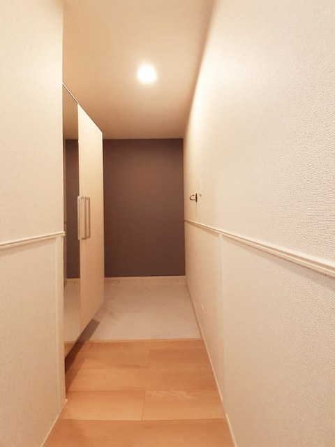 エテルノ泉南馬場 玄関