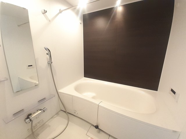 メゾン－８ 風呂画像