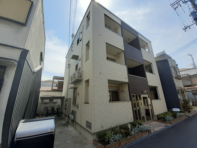 ラコリーヌ　アキラン 外観