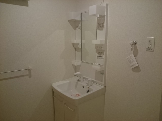 ラコリーヌ　アキラン その他2