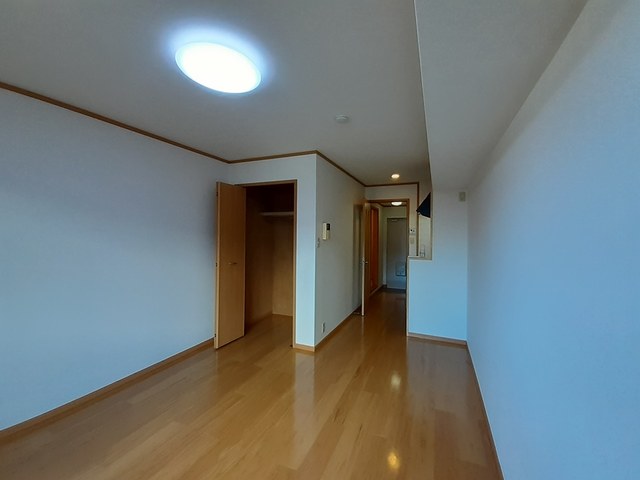 エクレ－ル古結Ⅴ リビング