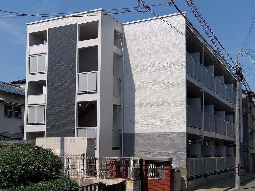 レオパレスＩＭＡＧＯⅢ 外観