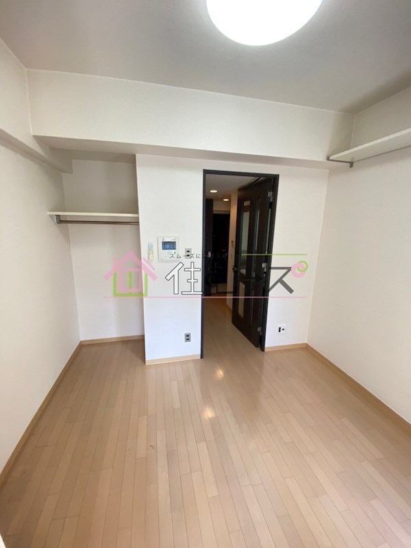 レジュールアッシュ谷町 リビング